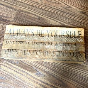 Francesca’s rustic wall art!